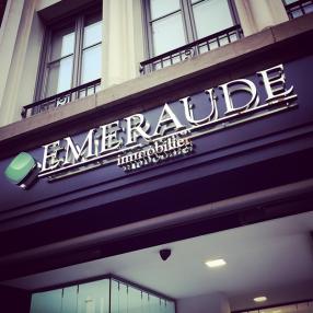 LETTRES RELIEF emeraude